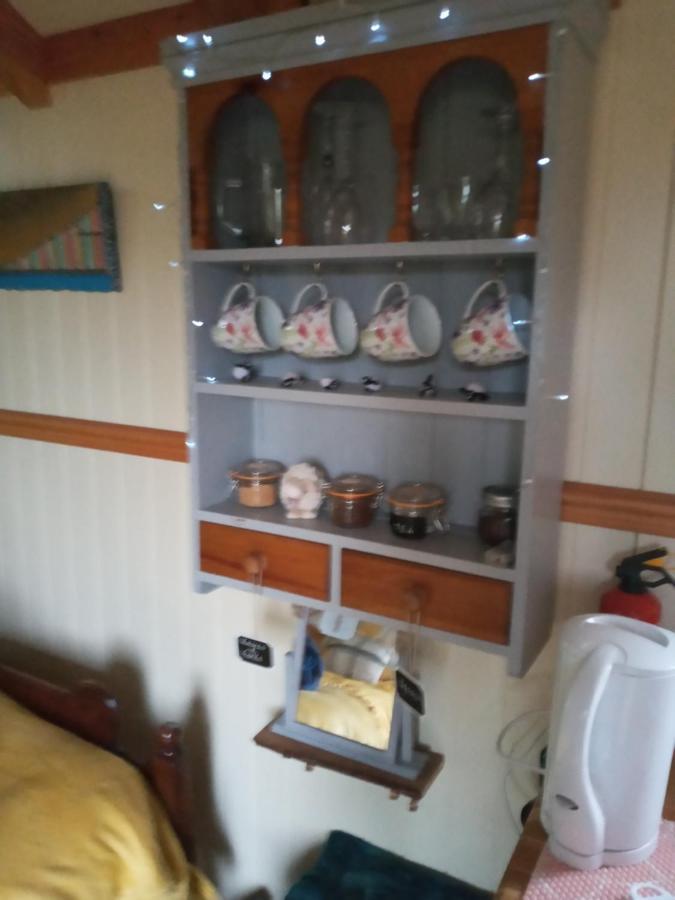 Glamping Malvern Shepherd Hut Exteriér fotografie