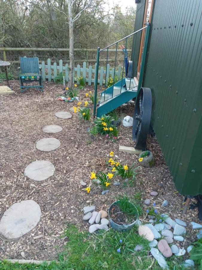 Glamping Malvern Shepherd Hut Exteriér fotografie