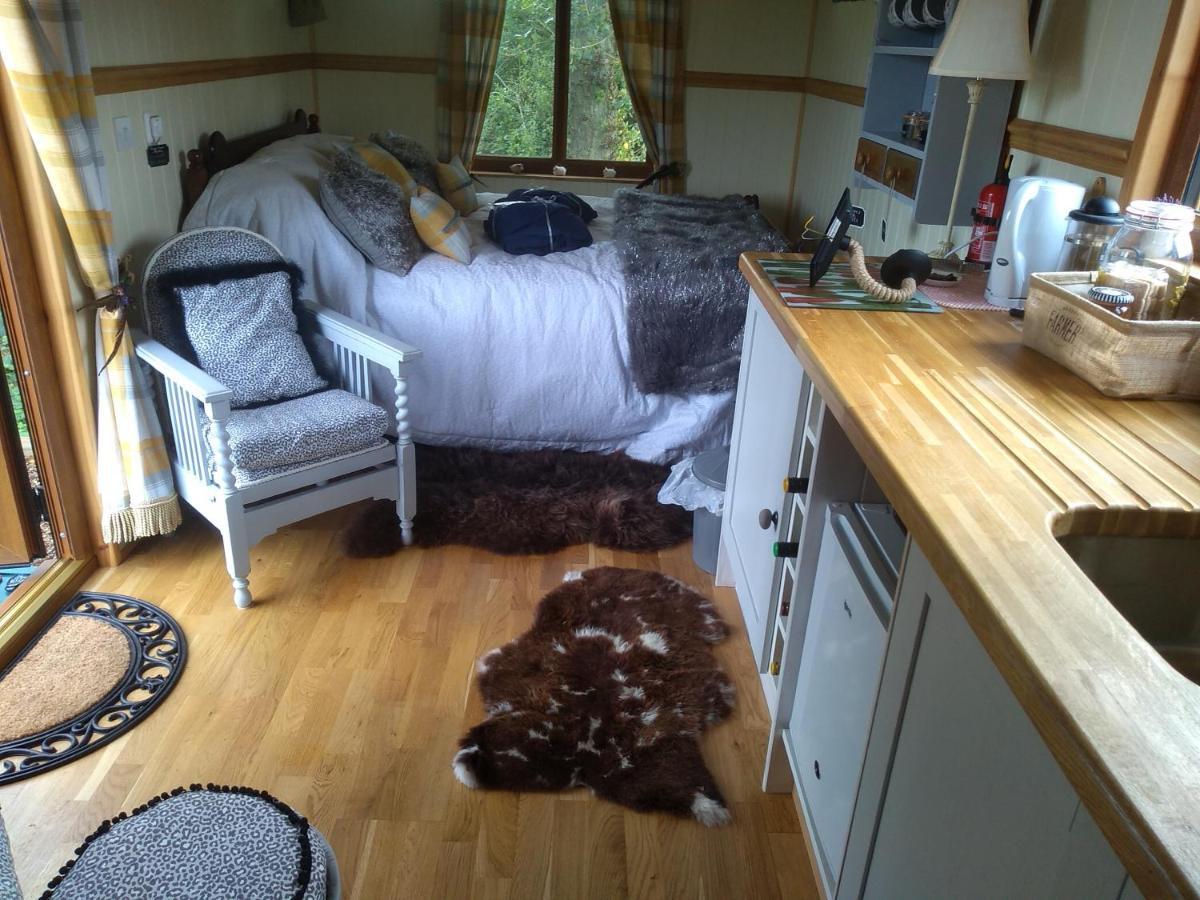 Glamping Malvern Shepherd Hut Exteriér fotografie